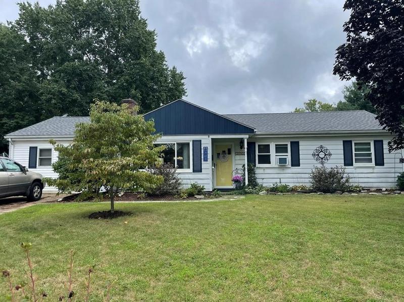 204 Missouri Dr, Warwick, RI 02886 - MLS 1343937 for Sale
