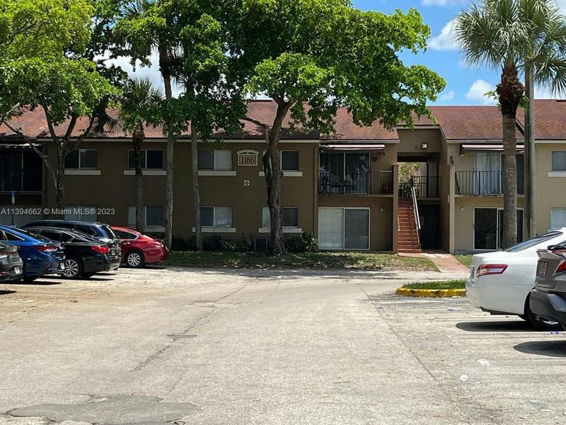 1186 LAKE TERRY DR APT F, West Palm Beach, FL 33411 Condominium For Sale  MLS# A11394662