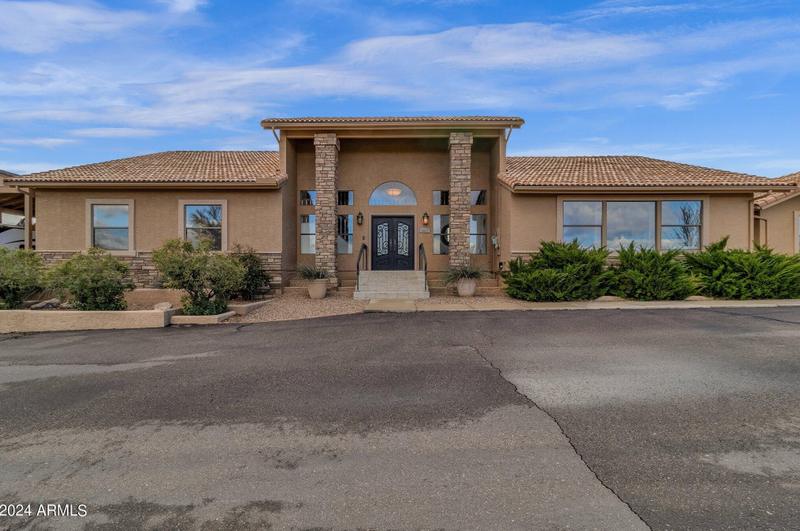 1617 W Restin Rd, Phoenix, AZ 85086 - MLS 6652699 for Sale