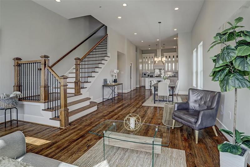 2020 Mc Gowen St O, Houston, TX 77004 for Sale