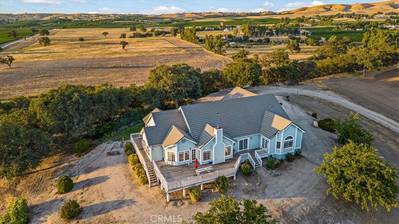 5093 Camp 8 Rd, Paso Robles, CA 93446  MLS# SC23157567 for Sale