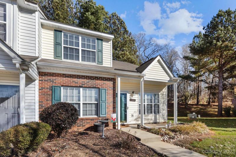 114 RHETT CT, Fort Mill, SC 29715 Townhouse For Sale  MLS# 4097465
