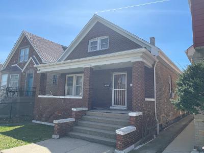 W 61st Pl for Sale
