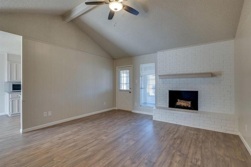 Burleson, Johnson County, TX House for sale Property ID: 417807156