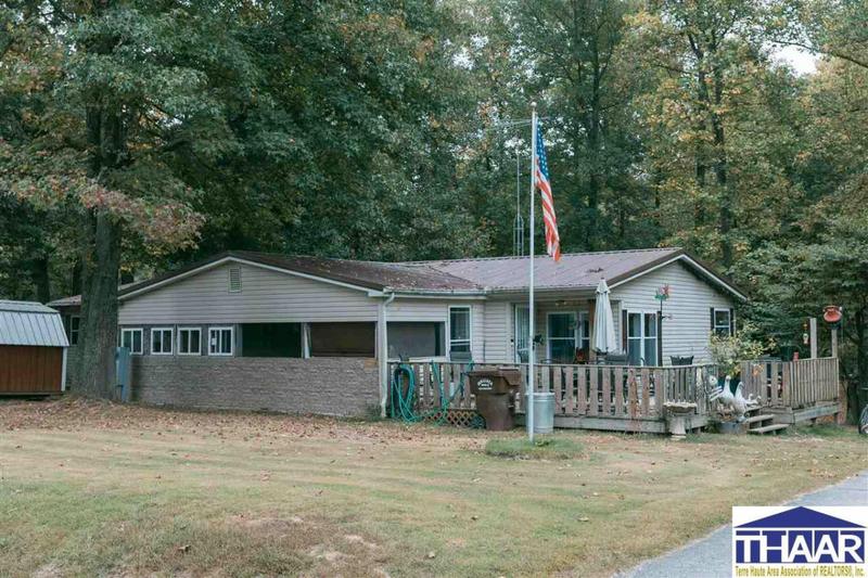 2562 S COUNTY LINE RD W, Coal City, IN 47427 Single Family Residence For Sale  MLS# 101500