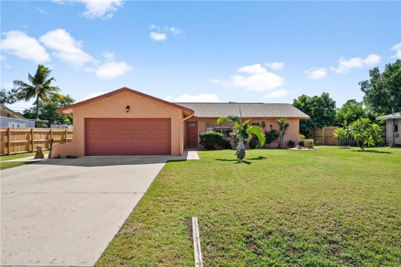 Fort Myers, Lee County, FL House for sale Property ID: 418156343