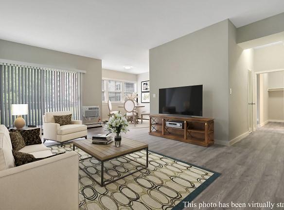 Woods Edge Apartment Homes - 220 S Lenola Rd - Maple Shade, NJ Apartments for Rent