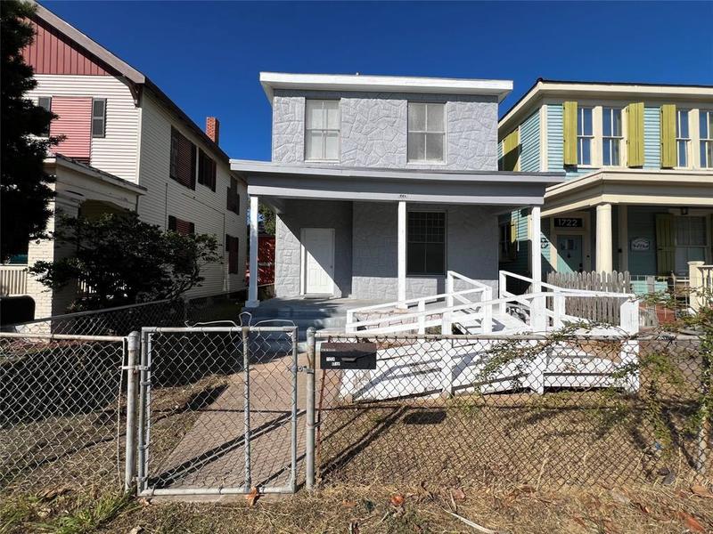 1724 Avenue N 1/2, GALVESTON, TX 77550 for Sale