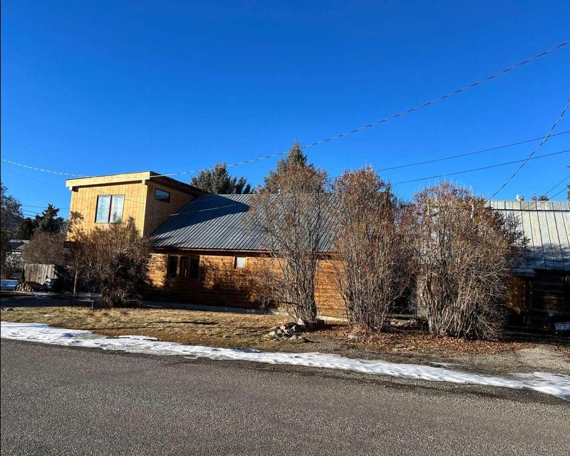 417 Walnut St, Bellevue, ID 83313  618848089 for Sale