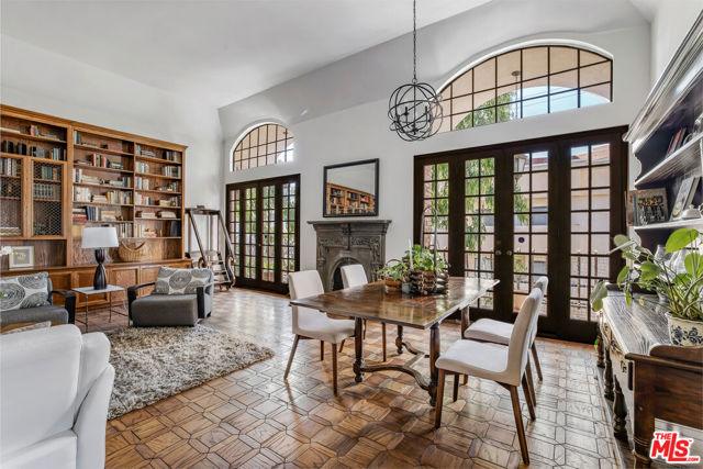 11815 Dorothy 12, Los Angeles CA 90049 for Sale