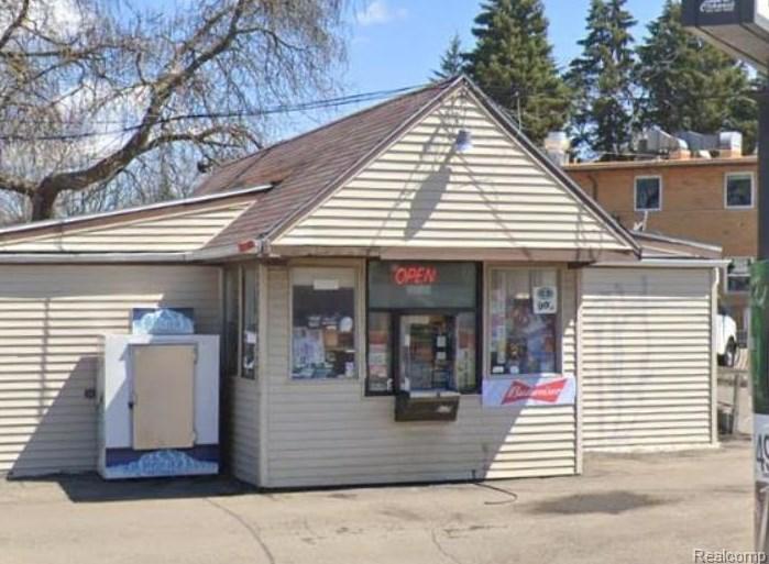 2222 N Franklin Ave, Flint, MI 48506 - MLS 20230082078 for Sale