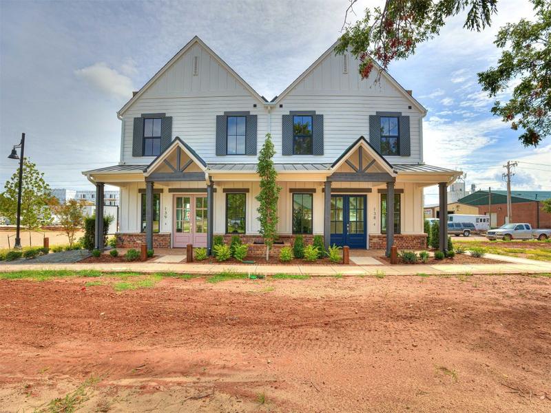 225 W First St Unit 138 & 139, Edmond, OK 73003  MLS# 1081437 for Sale