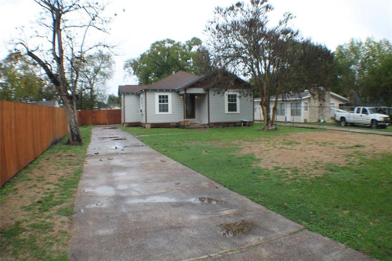 7145 Moline St, HOUSTON, TX 77087 for Sale