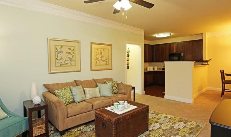 00 - 132107  Briton Trace Apartments for Sale