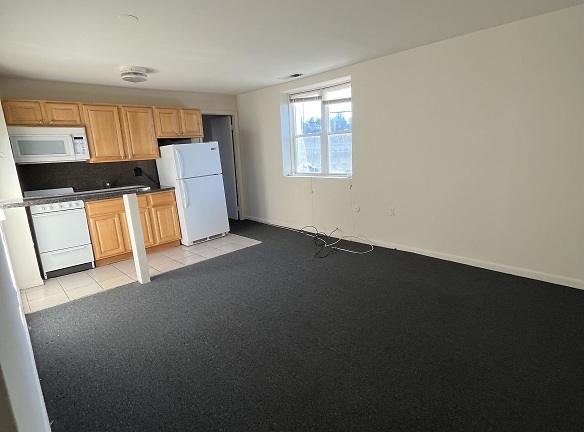 4522 Baker St unit 8 - Philadelphia, PA 19127 - Home For Rent