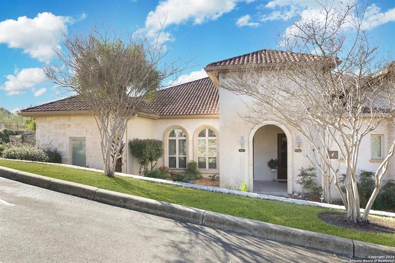 6702 Frua Ln, San Antonio, TX 78257 for Sale