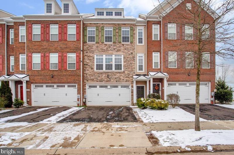 3507 Flagstone St, Waldorf, MD 20601 - MLS MDCH2029180 for Sale