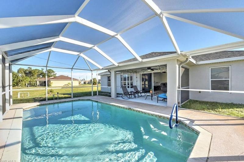 219 14th Terrace, Cape Coral, FL 33993 - MLS 223094969 for Sale