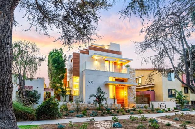 930 15th 1, Santa Monica CA 90403 for Sale