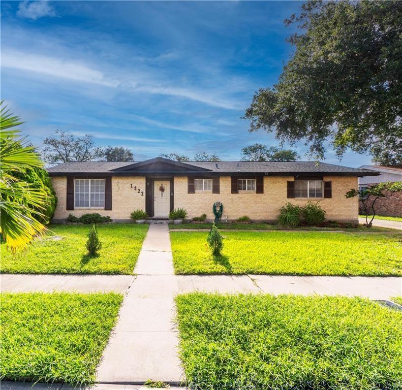 1322 Easthaven Dr, Corpus Christi, TX 78412 for Sale