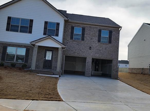 2410 Cosmo Ln - Mc Donough, GA 30253 - Home For Rent