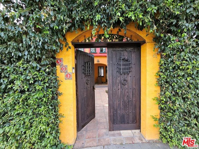 Los Angeles, Los Angeles County, CA House for sale Property ID: 418208152