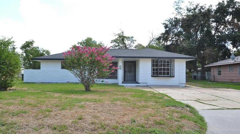 7230 COLTON ST, Houston, TX 77016 Single Family Residence For Sale  MLS# 32511668