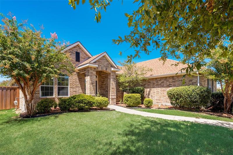 583 Reed Dr, Fate, TX 75087 for Sale
