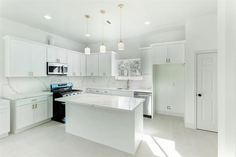 4114 Ward St, Houston, TX 77021 for Rent