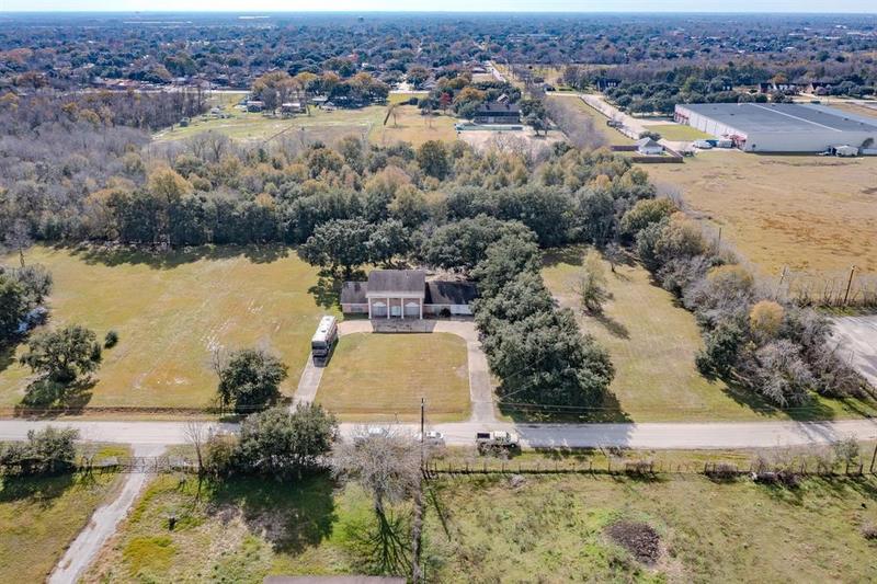 5208 Shank Rd, Pearland, TX 77581 for Sale