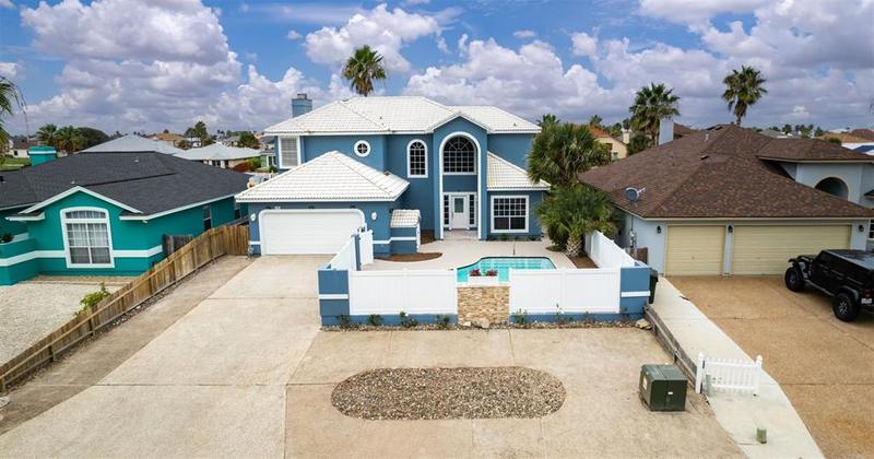 14134 Palo Seco Dr, Corpus Christi, TX 78418 for Sale
