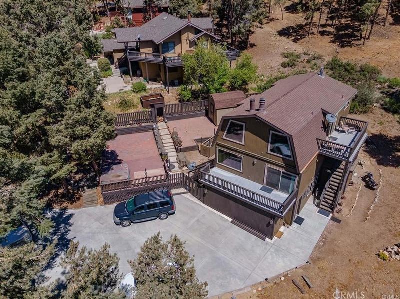16405 Grizzly Dr, Pine Mountain Club, CA 93222 - MLS SR23202193 for Sale