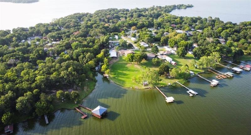 10007 John Flowers Rd, WILLS POINT, TX 75169 for Sale