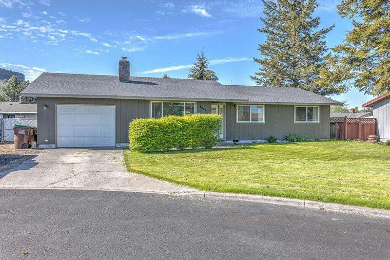 1250 SE 7th Street, Prineville, OR 97754  610171083 for Sale