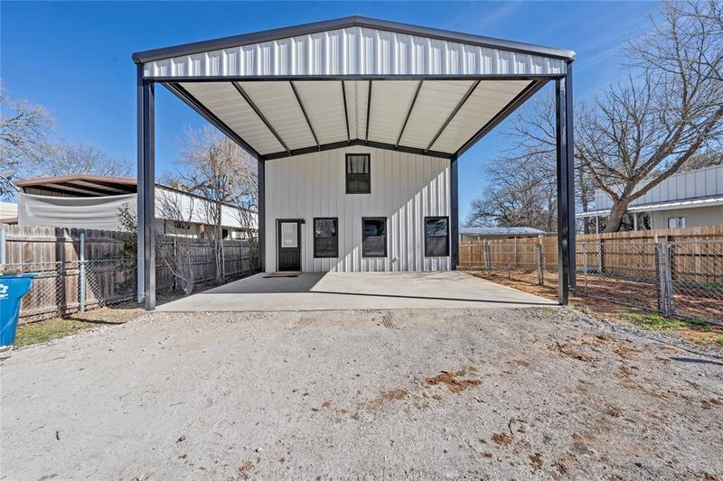 108 Private Road 127, Whitney, TX 76692 for Sale