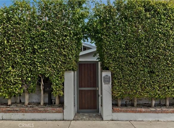 400 Norwich Dr - West Hollywood, CA 90069 - Home For Rent
