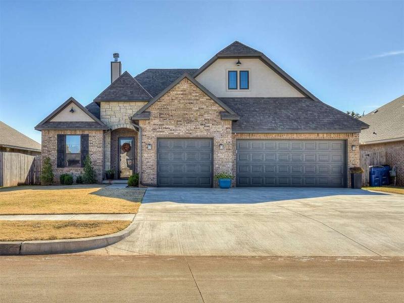 1732 W Zachary Way, Mustang, OK 73064  612063140 for Rent