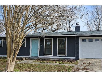 E Red Oak Ct for Sale