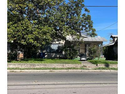 E Houston St for Sale