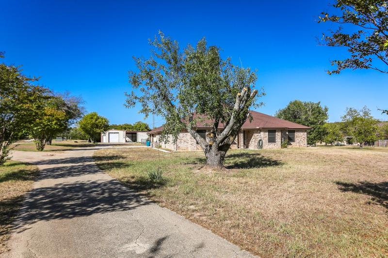 2951 Boys Ranch Rd, Kempner, TX 76539 for Sale