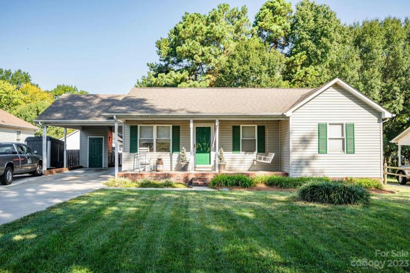 306 W 4TH ST, Cherryville, NC 28021 Single Family Residence For Sale  MLS# 4076886