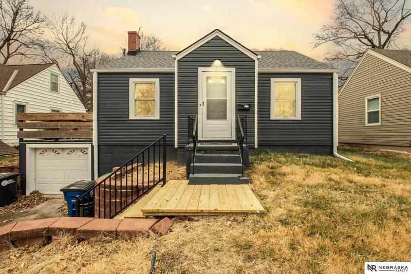 1004 S 51ST AVE, Omaha, NE 68106 Single Family Residence For Sale  MLS# 22328565