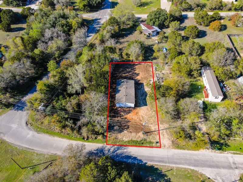 1102 Pawnee Trl, Granbury, TX 76048 for Sale