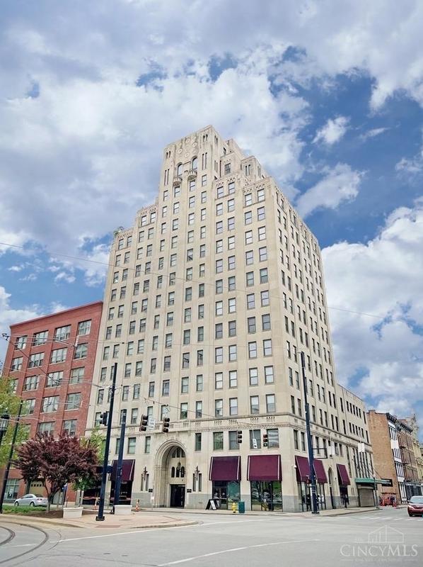 30 E Central Pkwy #301, Cincinnati, OH 45202 - MLS 1787514 for Sale