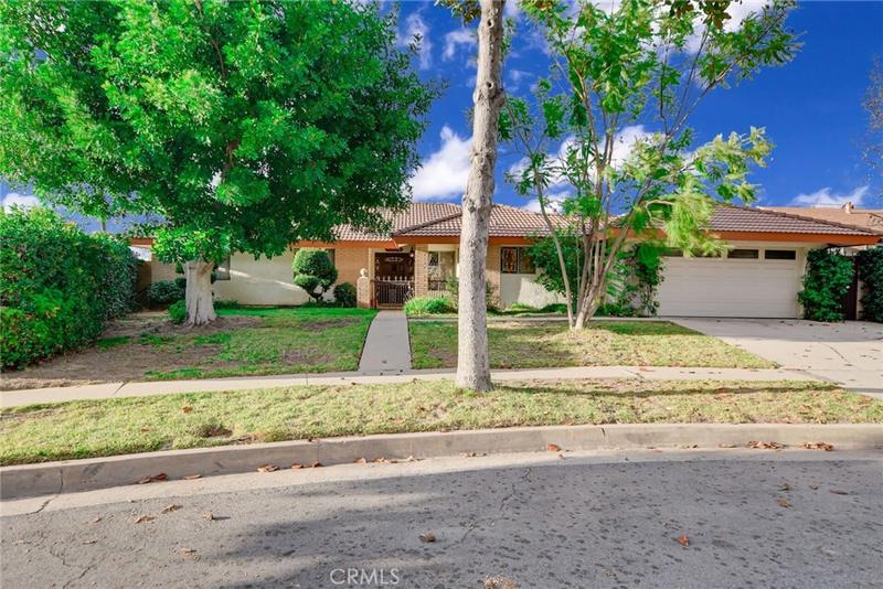 355 N Garsden Ave, Covina, CA 91724  MLS# CV23218932 for Sale