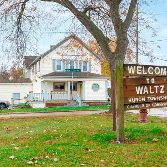 28080 Waltz Rd, New Boston, MI 48164 - MLS 23146165 for Sale