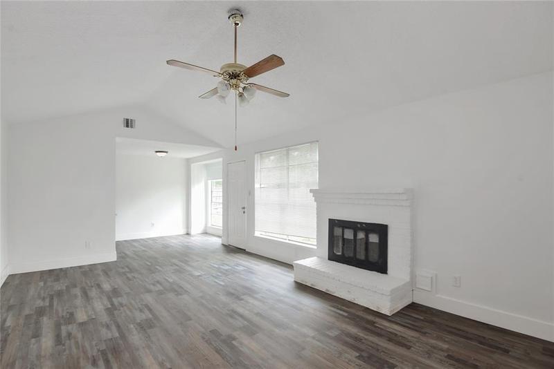 15935 Willmore Ln, Houston, TX 77489 for Sale