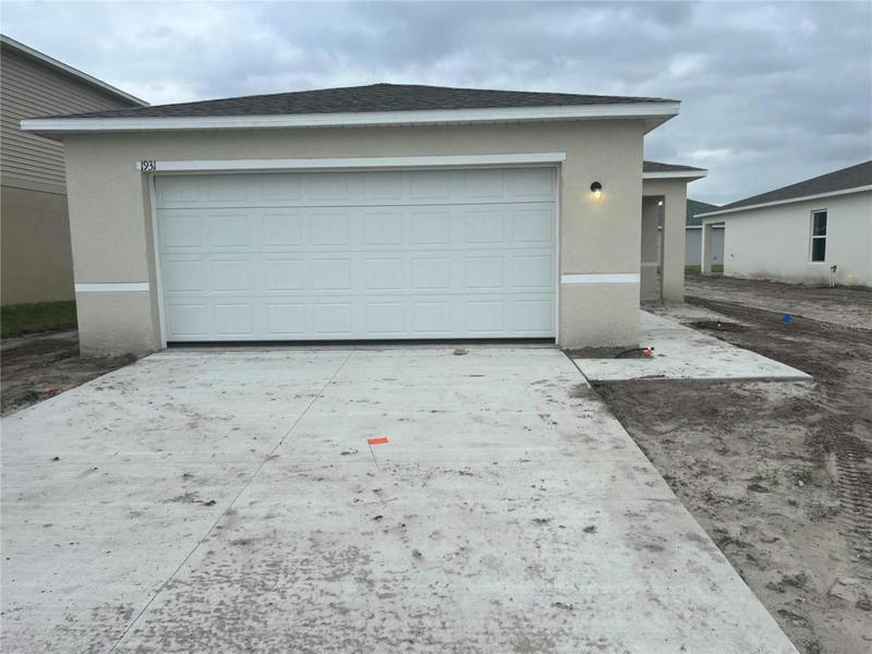 1931 GOLDEN BEAK DR, EAGLE LAKE, FL 33839 Single Family Residence For Sale  MLS# C7480386