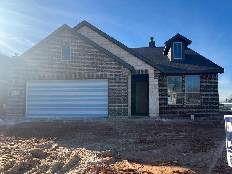 1312 Hickory Ct, Weatherford, TX 76086 for Sale