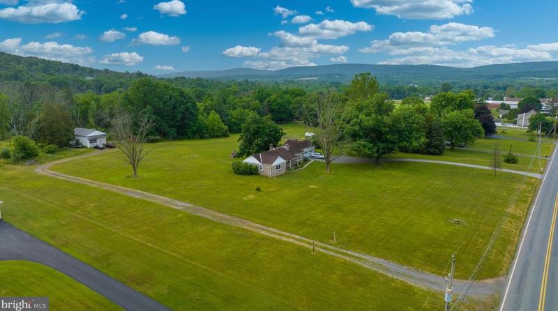 3011 Limekiln Rd, Birdsboro, PA 19508 - MLS PABK2030984 for Sale